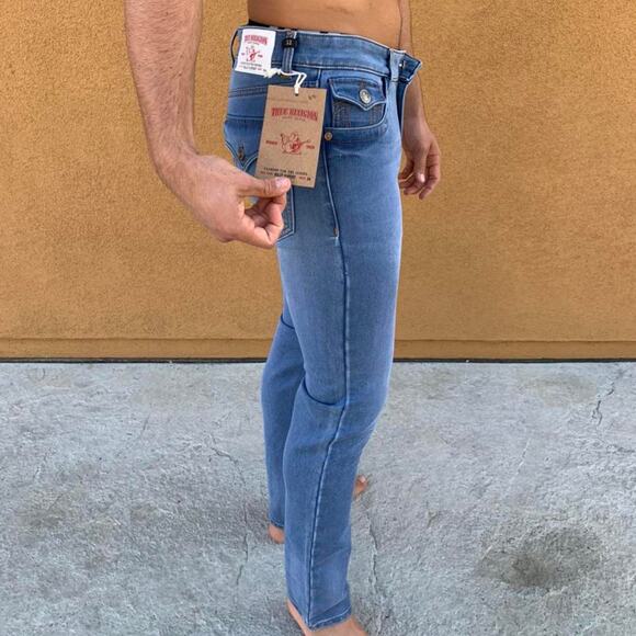 True Religion Billy Jeans NWT 34 - Picture 1 of 4